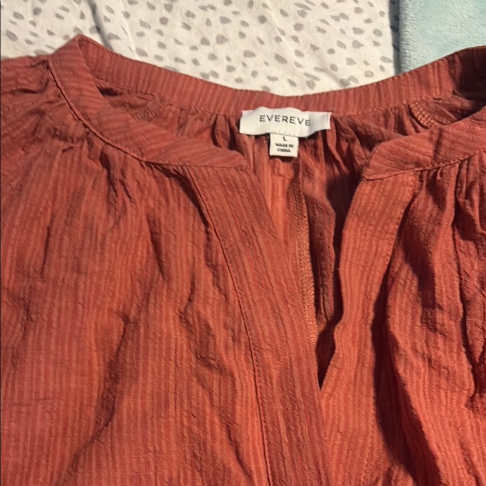 Evereve Terracotta Textured Blouse